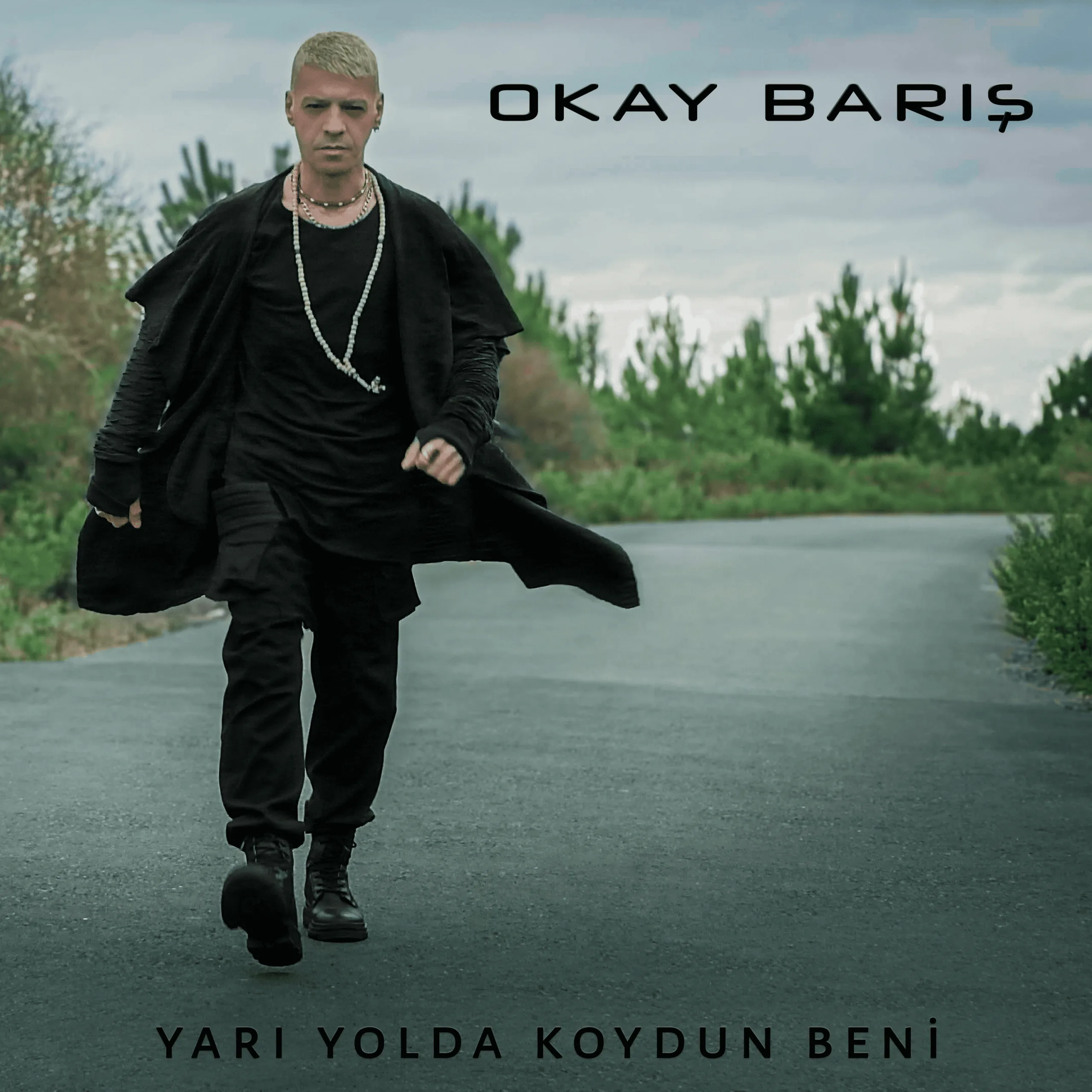 Sezen Aksu Okay Barış’a hediye etti.